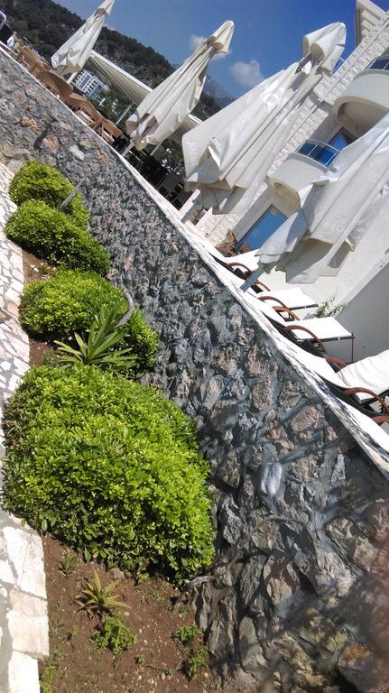 Love Live Hotel Сутоморе Экстерьер фото